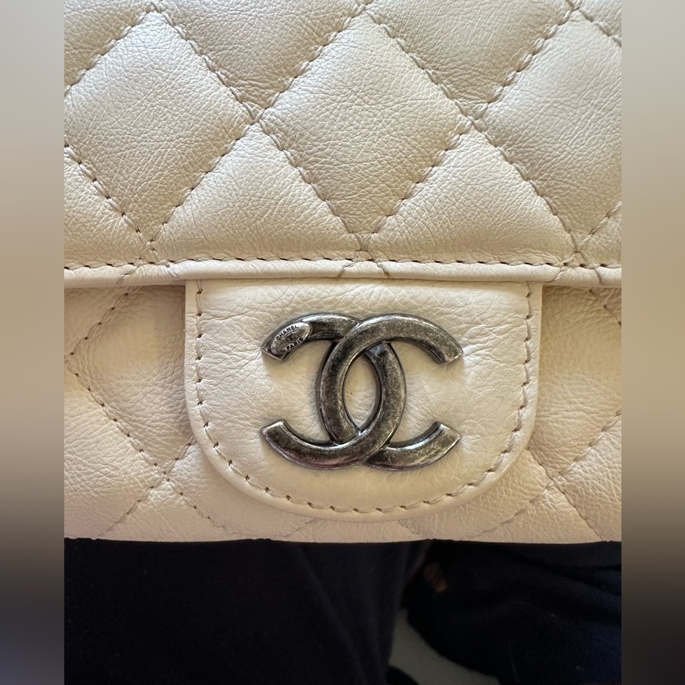 Chanel cross body bag with wallet